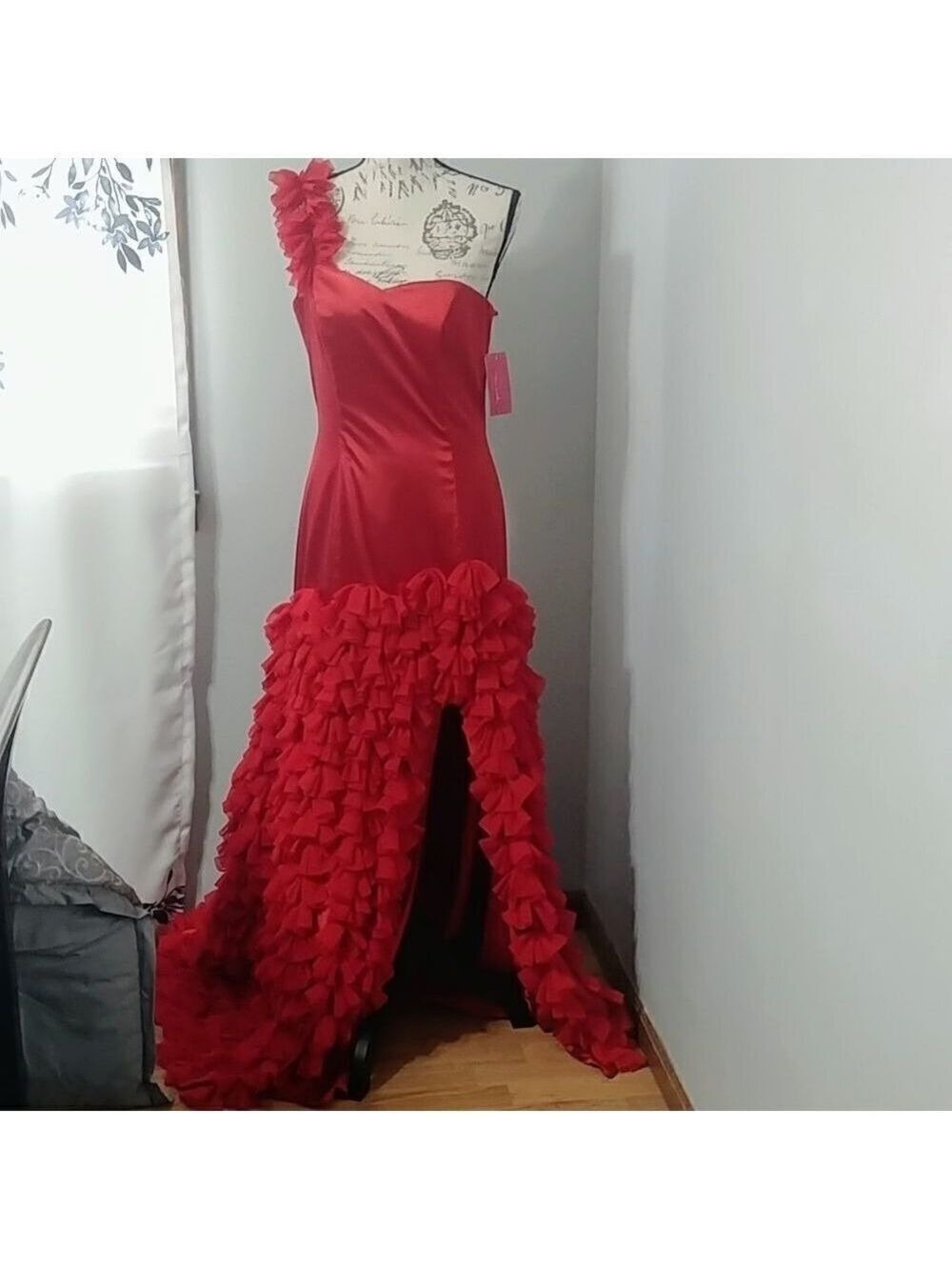 NWT Dana Mathers D1107B One Shoulder Flamenco Prom Slit Bright Red Dress 10